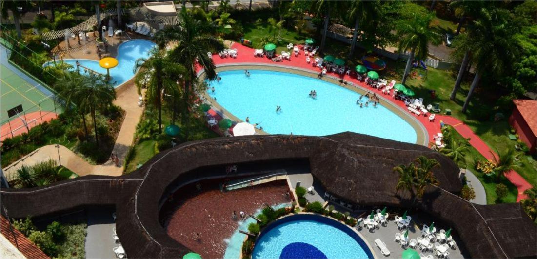 Suite Hot Springs B3 Hoteis Hospedagem - Ate 4 Adultos Caldas Novas Ngoại thất bức ảnh